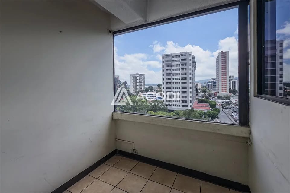 Oficina en Zona 9 — Oficina en Alquiler en Zona 9, Guatemala, Ciudad — foto 2 de 3