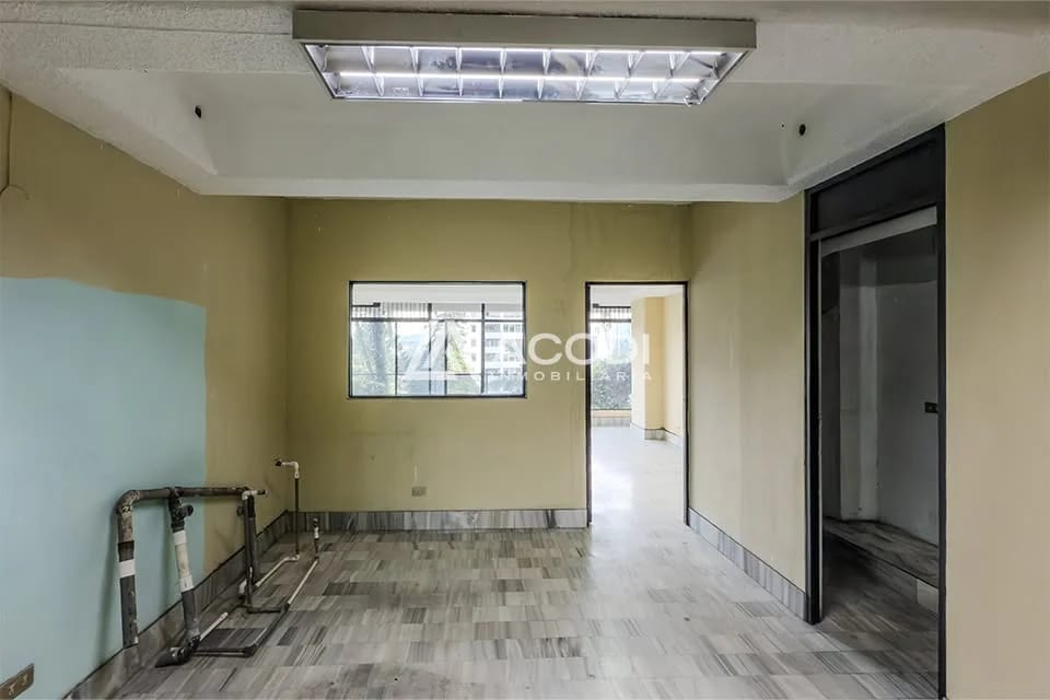 Oficina en Zona 9 — Oficina en Alquiler en Zona 9, Guatemala, Ciudad — foto 3 de 4