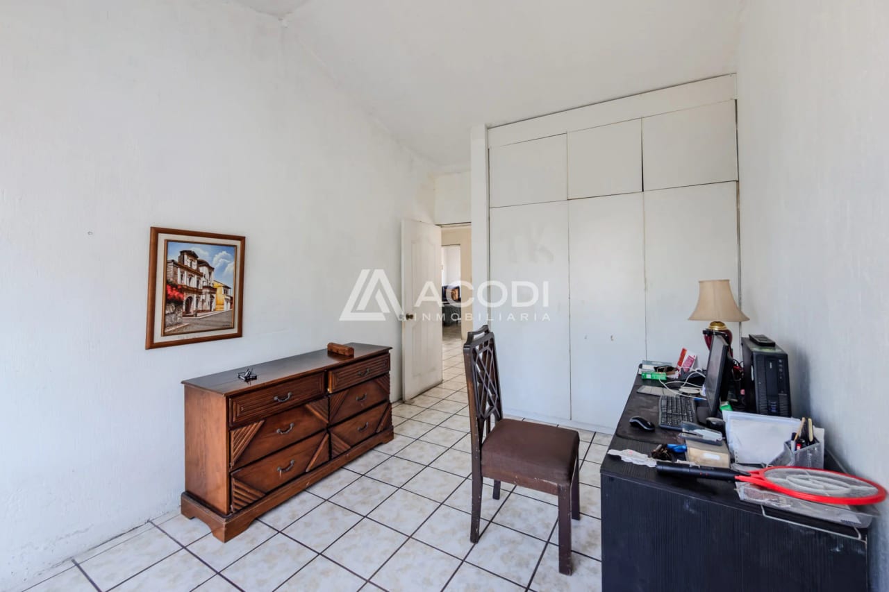 Casa en Zona 16 — Casa en Venta en Zona 16, Guatemala, Ciudad — foto 8 de 10
