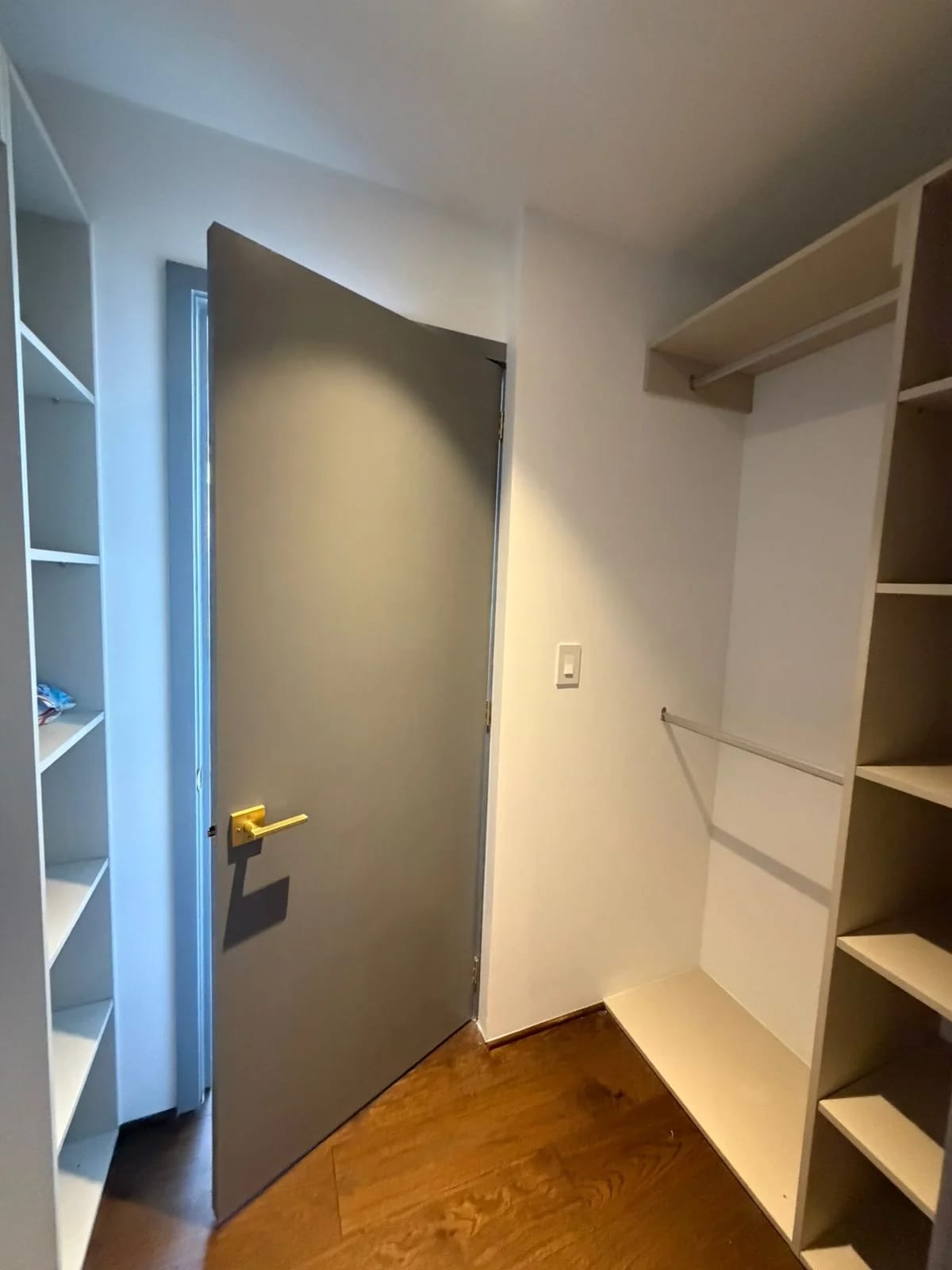 Apartamento amueblado en Zona 10 — Apartamento en Alquiler en Zona 10, Guatemala, Ciudad — foto 7 de 10
