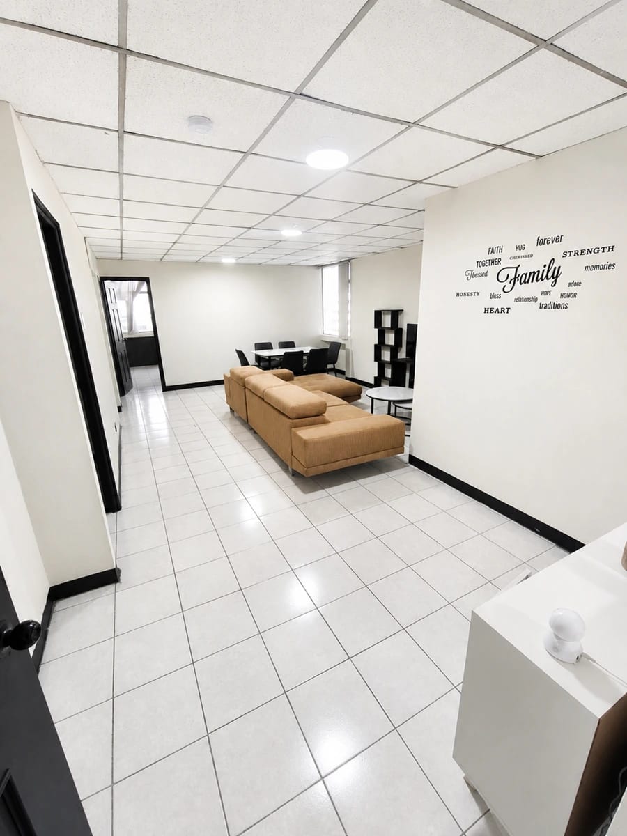Apartamento amueblado en Zona 10 — Apartamento en Alquiler en Zona 10, Guatemala, Ciudad — foto 1 de 10