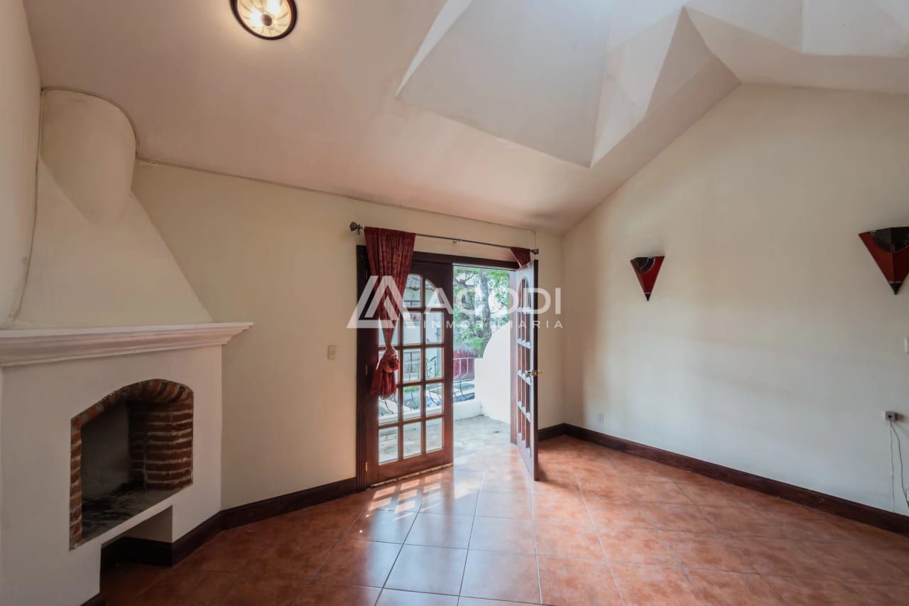 Casa en San Pedro Las Huertas, Antigua Guatemala — Casa en Venta en Antigua, Sacatepéquez — foto 7 de 10