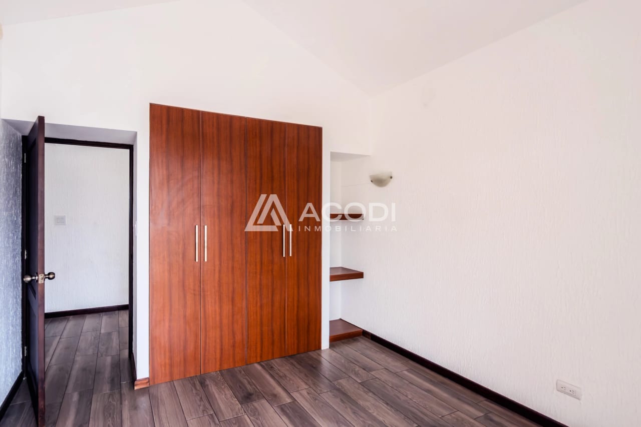 Casa en Zona 13 — Casa en Alquiler en Zona 13, Guatemala, Ciudad — foto 10 de 11