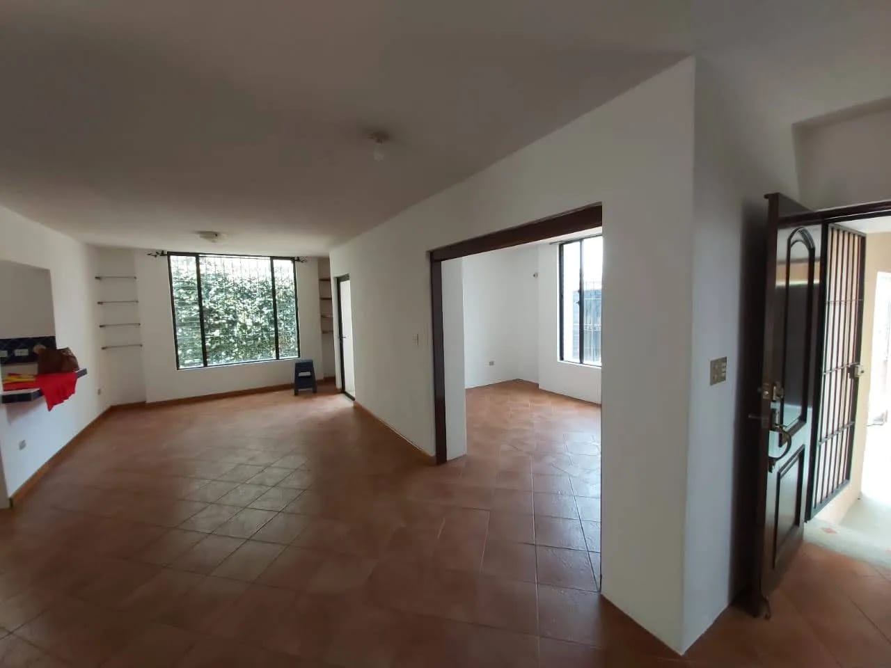 Casa en Los Pinos, Zona 7 de Mixco — Casa en Venta en Zona 7 Mixco, Guatemala, Ciudad — foto 2 de 8