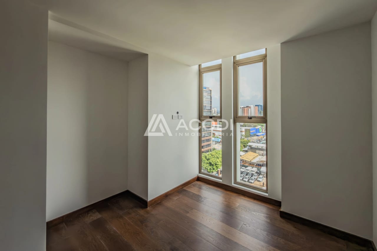 Apartamento en Zona 10 — Apartamento en Alquiler en Zona 10, Guatemala, Ciudad — foto 5 de 8