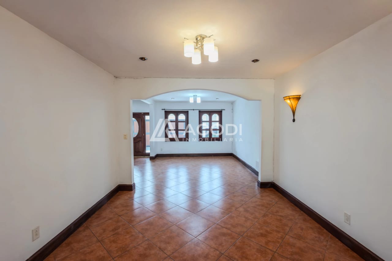 Casa en San Pedro Las Huertas, Antigua Guatemala — Casa en Venta en Antigua, Sacatepéquez — foto 3 de 12