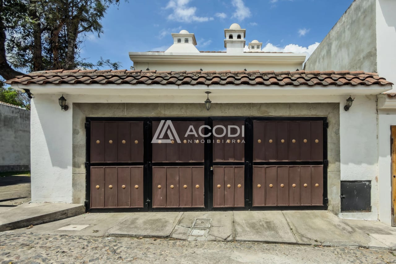 Casa en San Pedro Las Huertas, Antigua Guatemala — Casa en Venta en Antigua, Sacatepéquez — foto 1 de 12