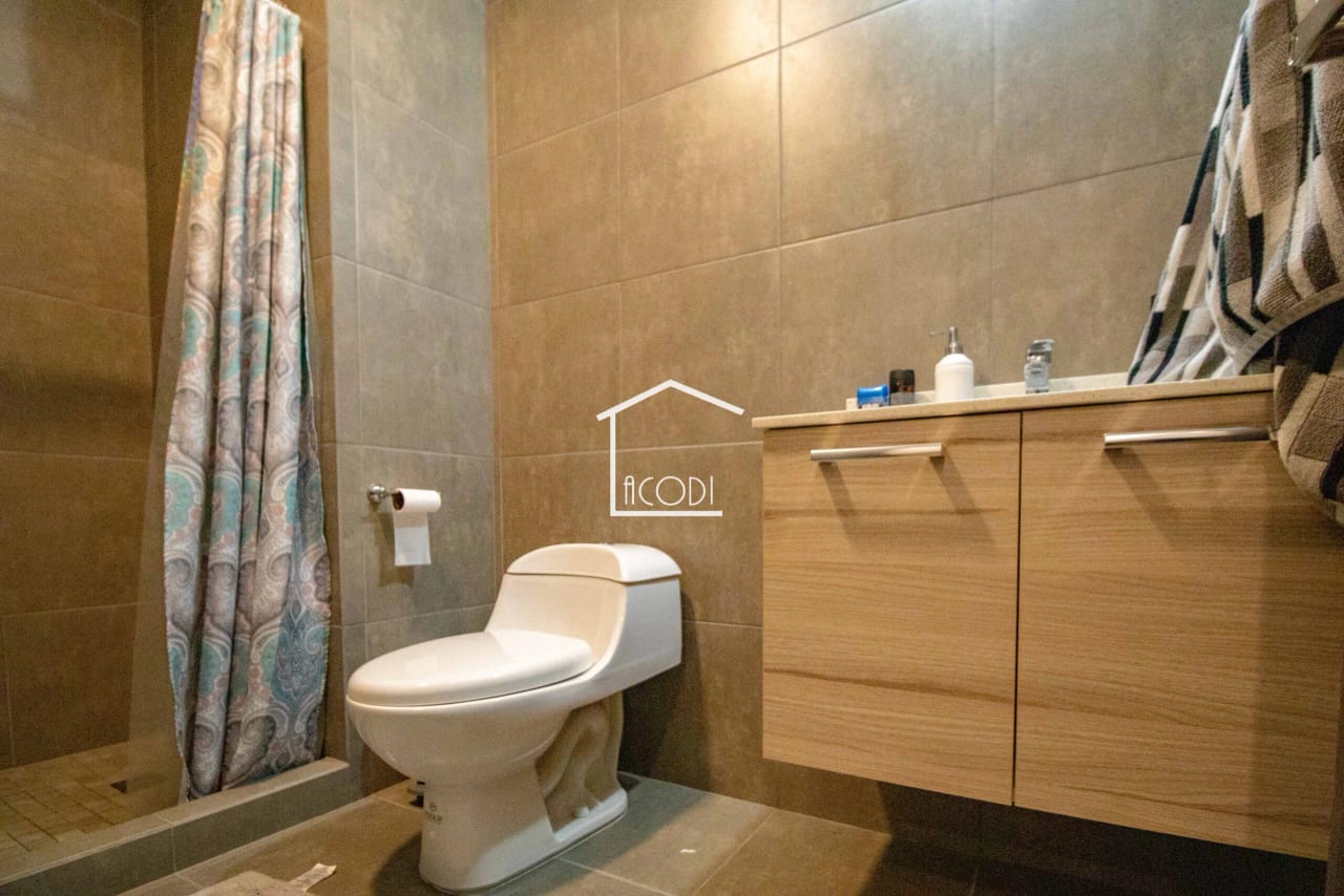 Apartamento con jardín en zona 11 — Apartamento en Venta en Zona 11, Guatemala, Ciudad — foto 7 de 9
