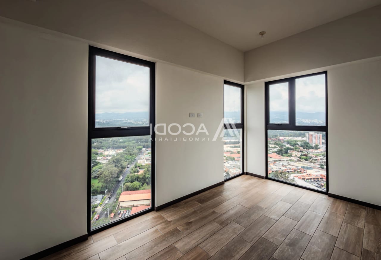 Apartamento en nivel alto en Altaire, zona 11 — Apartamento en Venta en Zona 11, Guatemala, Ciudad — foto 8 de 10