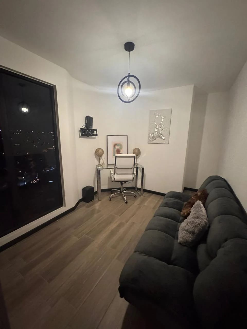 Apartamento amueblado en Zona 11 — Apartamento en Alquiler en Zona 11, Guatemala, Ciudad — foto 3 de 8