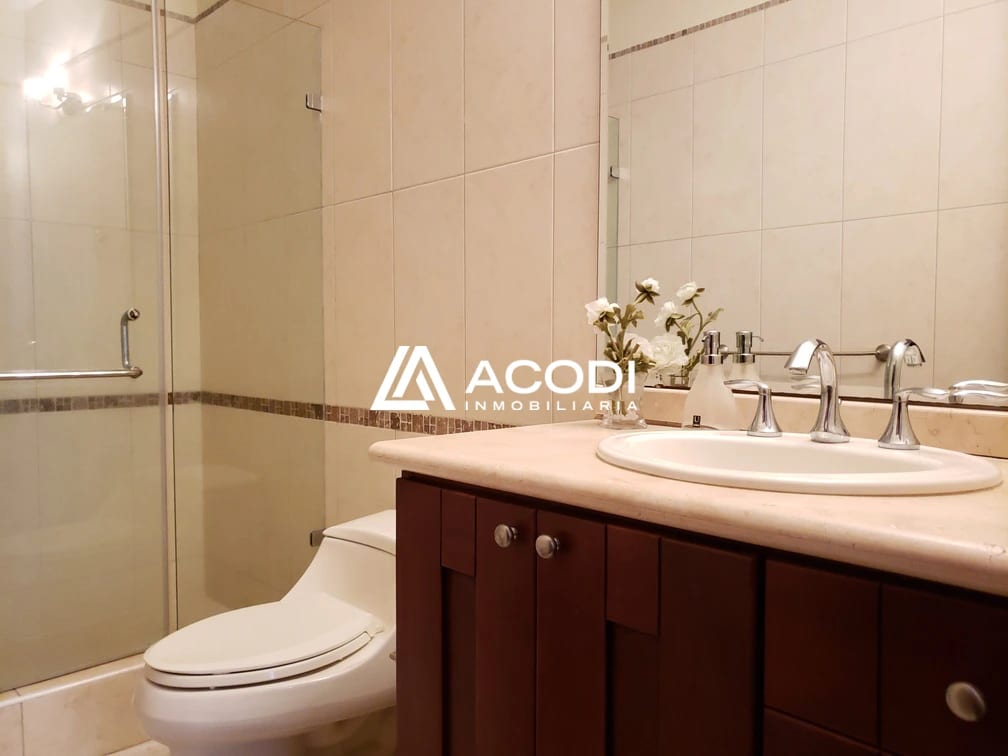 Apartamento amueblado en zona 14 — Apartamento en Alquiler en Zona 14, Guatemala, Ciudad — foto 7 de 11