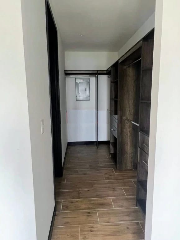 Apartamento en Zona 10 — Apartamento en Venta en Zona 10, Guatemala, Ciudad — foto 4 de 10