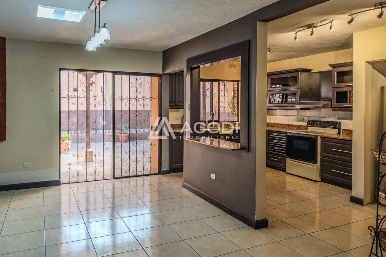Casa en San Cristóbal, Zona 8 de Mixco — Casa en Venta en Zona 8 Mixco, Guatemala, Ciudad — foto 10 de 12
