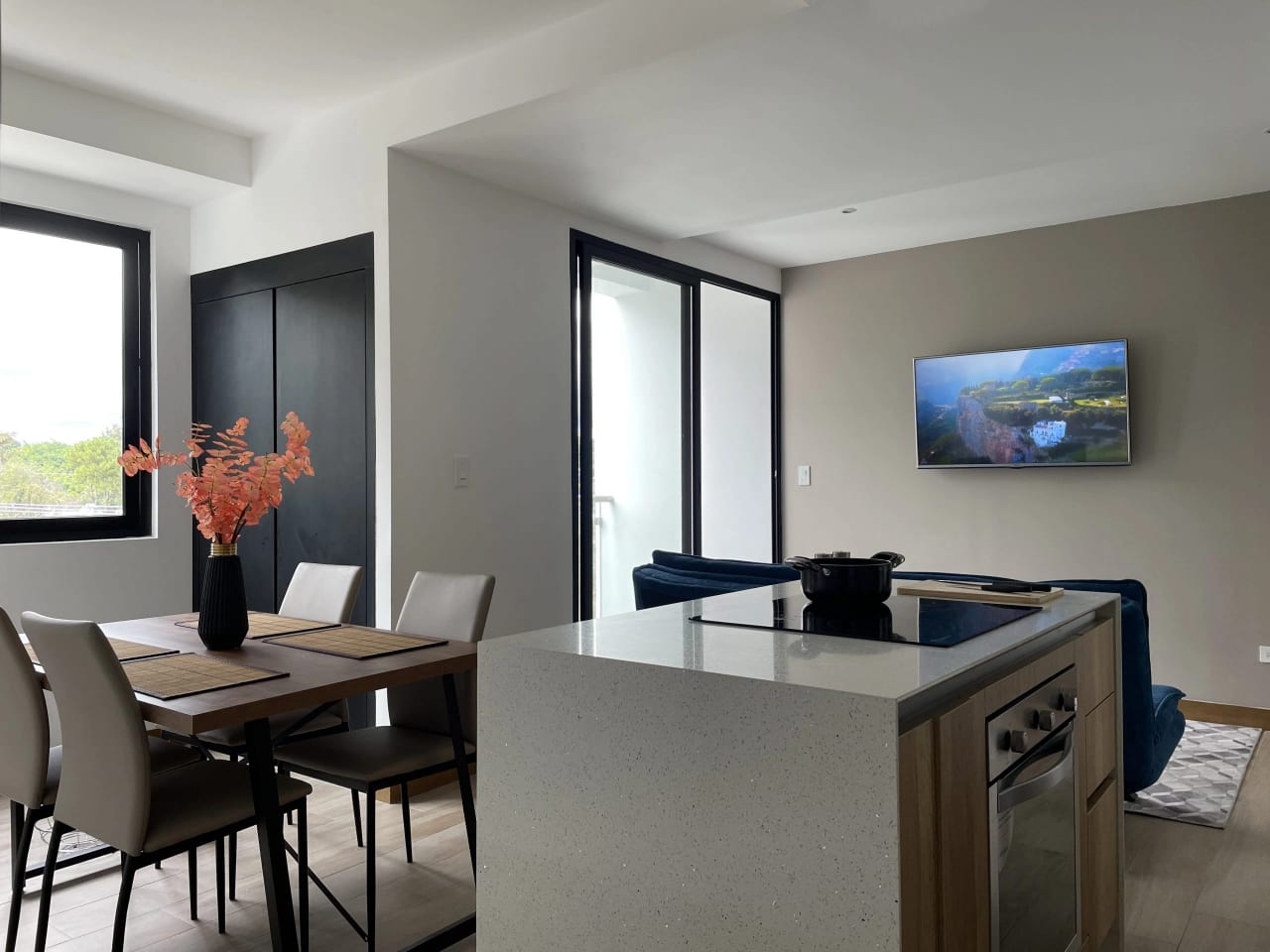 Apartamento en Zona 14 — Apartamento en Venta en Zona 14, Guatemala, Ciudad — foto 4 de 8