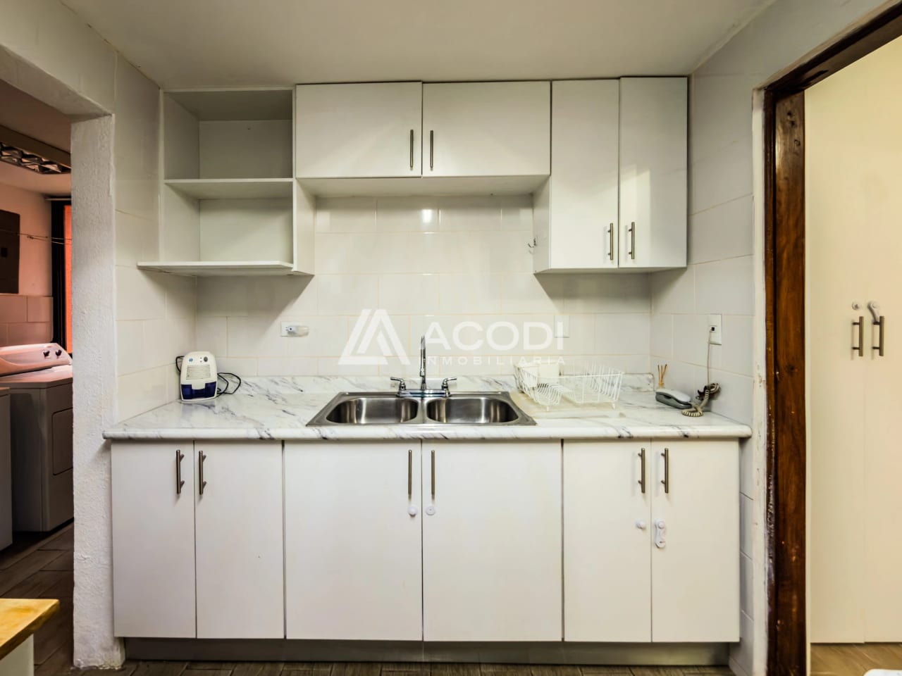 Apartamento en Zona 10 — Apartamento en Alquiler en Zona 10, Guatemala, Ciudad — foto 5 de 11