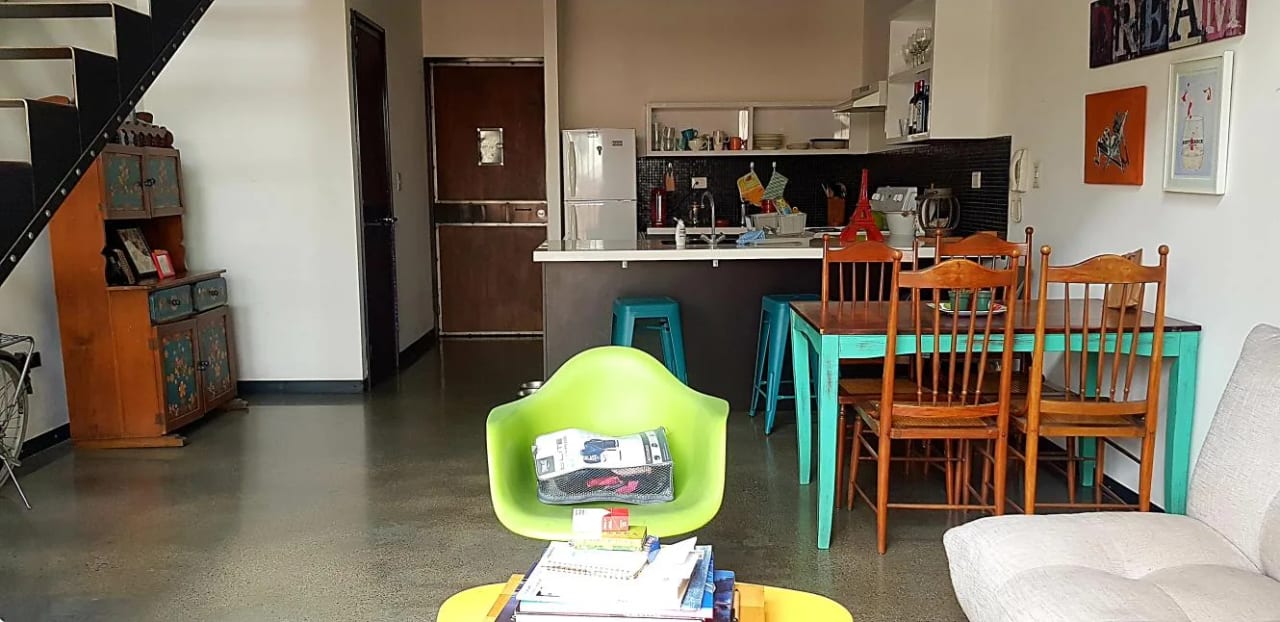 Loft amueblado en Zona 4 — Apartamento en Alquiler en Zona 4, Guatemala, Ciudad — foto 1 de 9