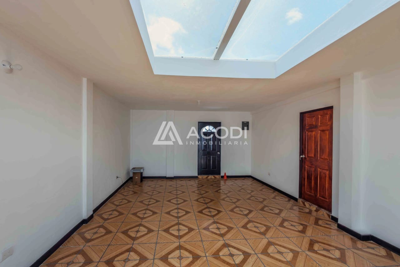 Casa en Monte María Zona 12 — Casa en Venta en Zona 12, Guatemala, Ciudad — foto 3 de 10