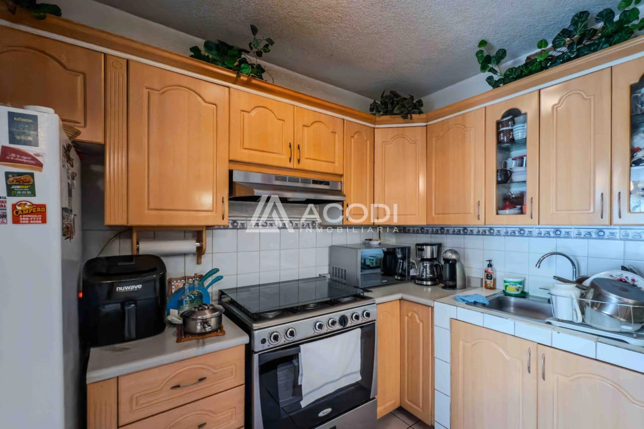 Casa en San Cristóbal sector A6, Mixco — Casa en Venta en Zona 8 Mixco, Guatemala, Ciudad — foto 4 de 11