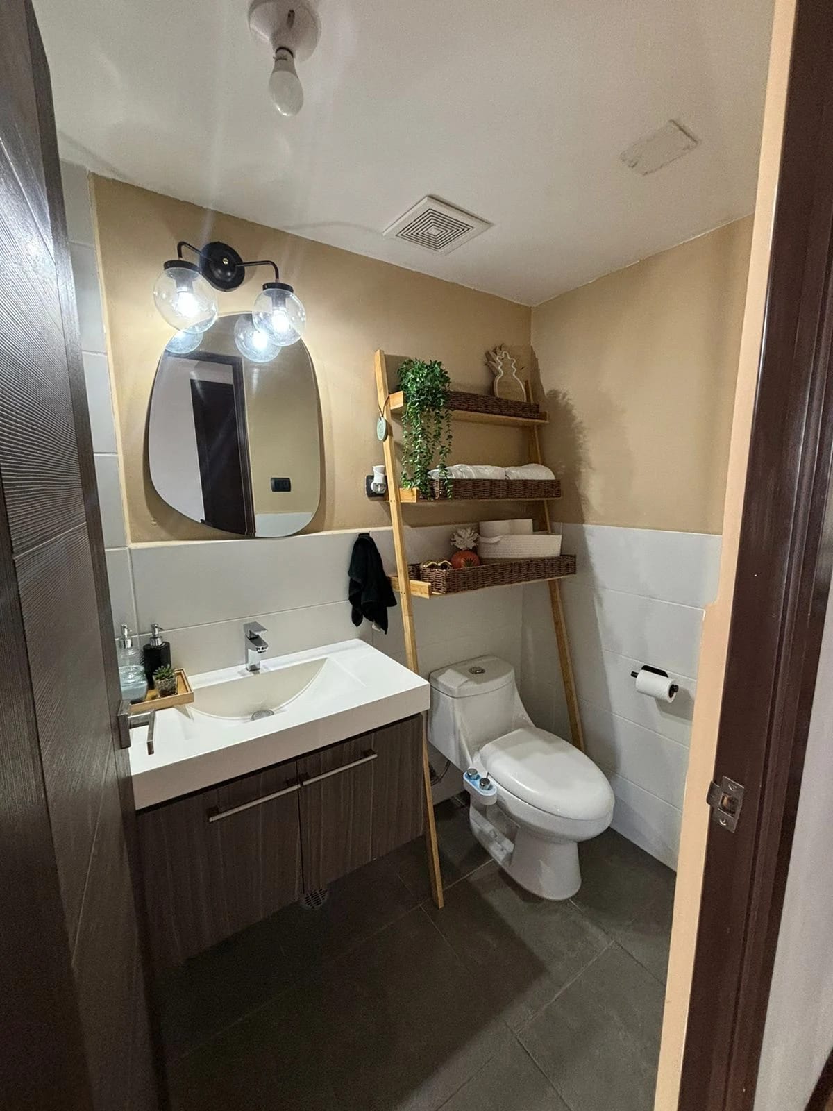 Apartamento en Zona 11 — Apartamento en Alquiler en Zona 11, Guatemala, Ciudad — foto 10 de 10