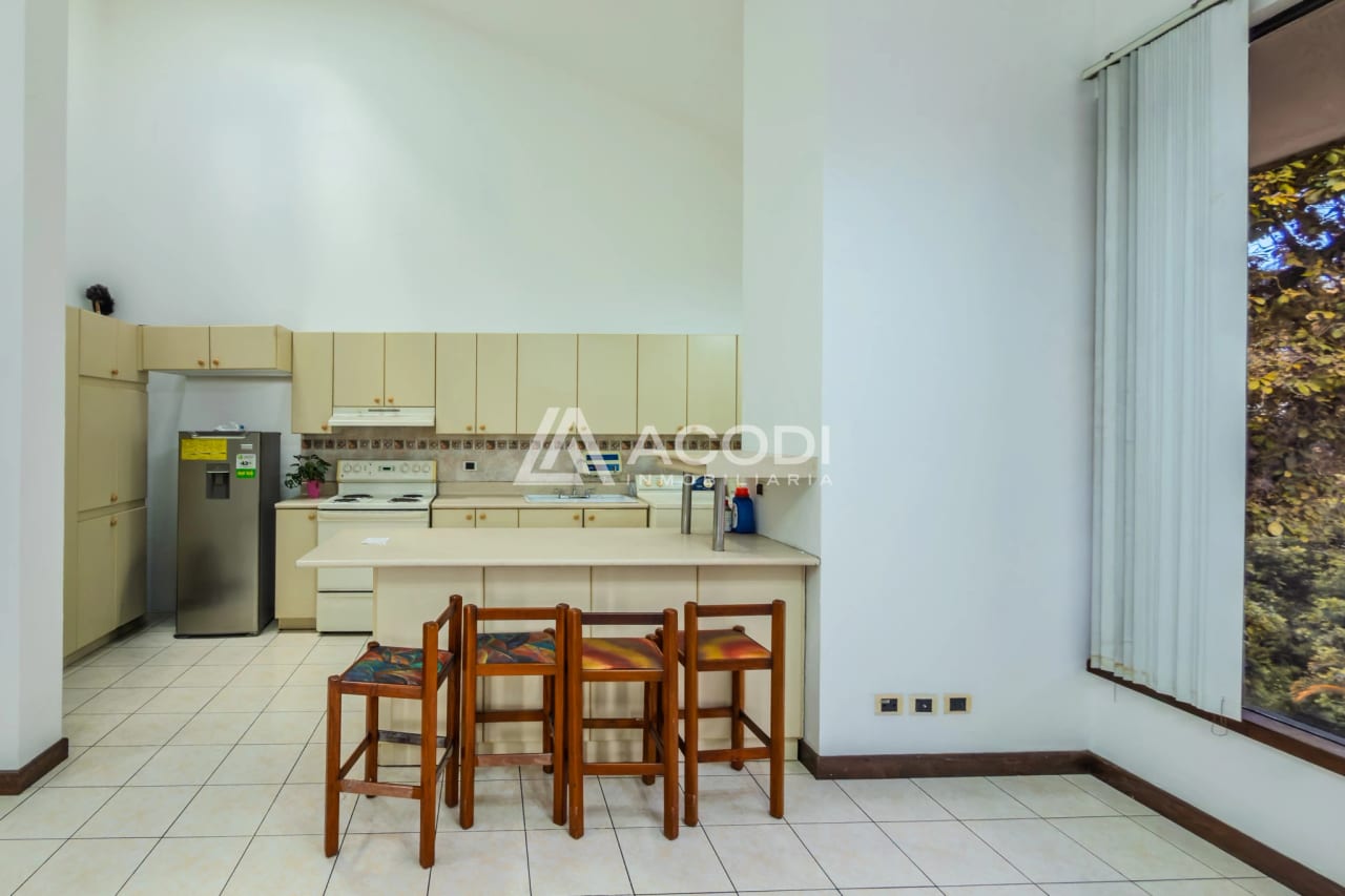 Apartamento semi amueblado en Zona 15 — Apartamento en Alquiler en Zona 15, Guatemala, Ciudad — foto 2 de 9
