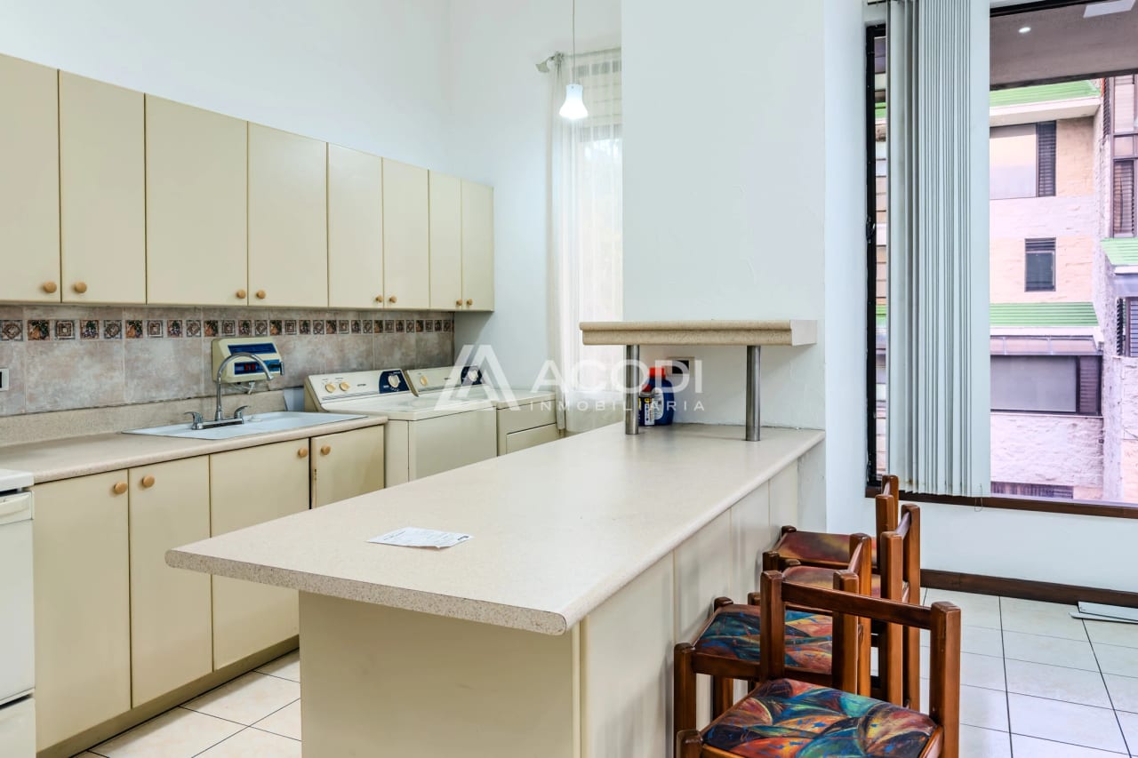 Apartamento semi amueblado en Zona 15 — Apartamento en Alquiler en Zona 15, Guatemala, Ciudad — foto 4 de 9