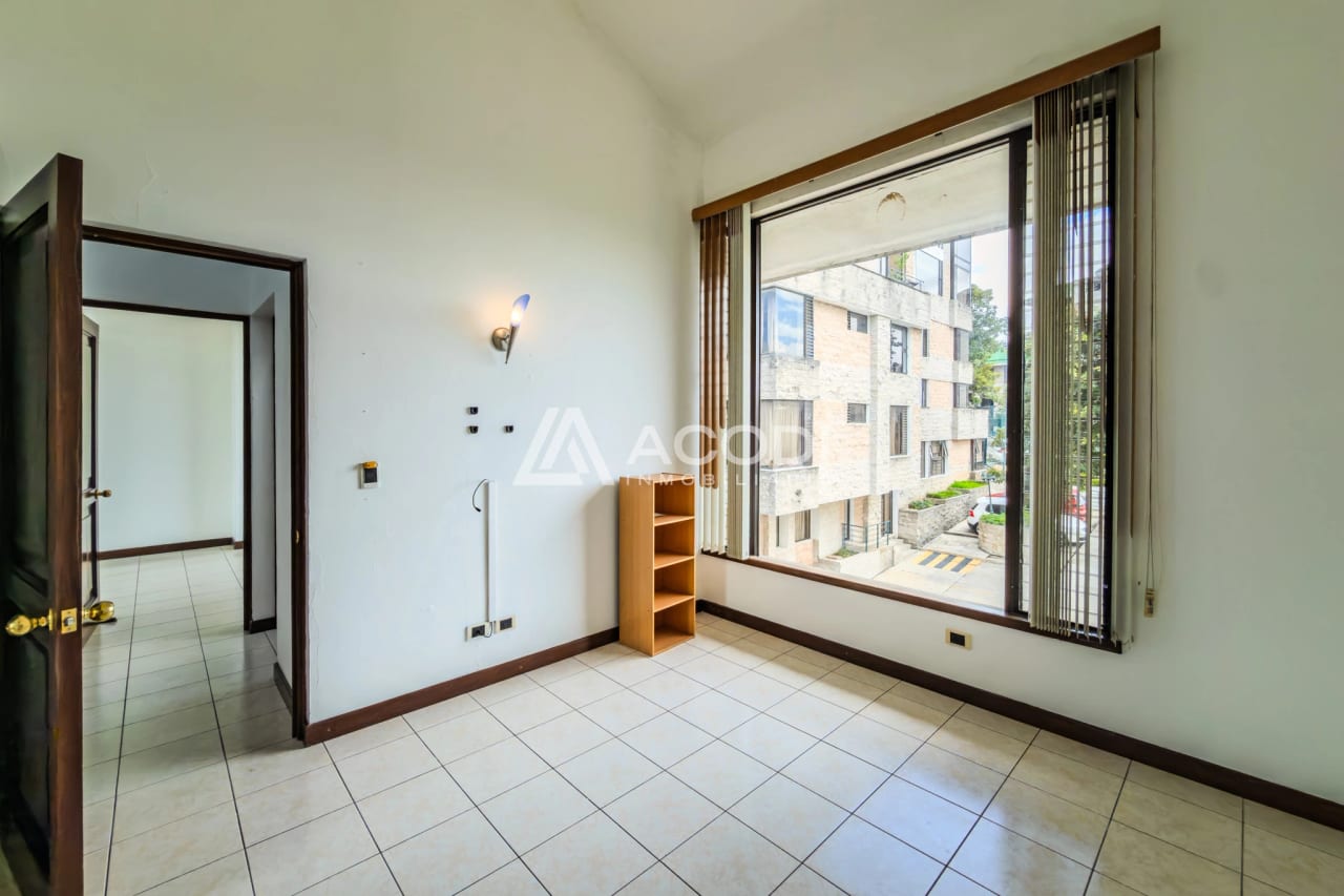Apartamento semi amueblado en Zona 15 — Apartamento en Alquiler en Zona 15, Guatemala, Ciudad — foto 8 de 9