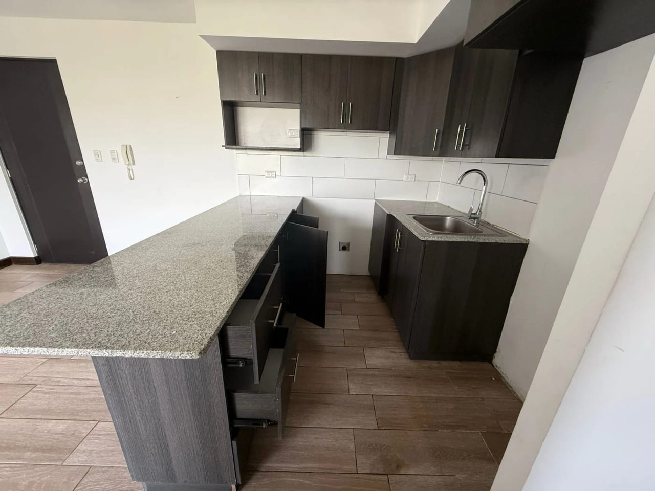 Apartamento en Zona 1 de Mixco — Apartamento en Venta en Zona 1 Mixco, Guatemala, Ciudad — foto 2 de 9