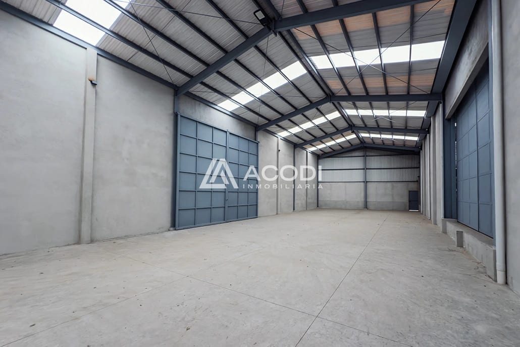 Bodega en San Lucas Sacatepéquez — Bodega / Ofibodega en Alquiler en San Lucas Sacatepéquez, Sacatepéquez — foto 4 de 6