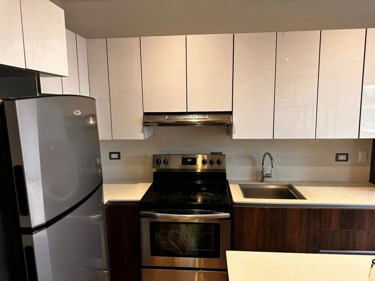 Apartamento tipo estudio en Zona 10 — Apartamento en Alquiler en Zona 10, Guatemala, Ciudad — foto 4 de 7