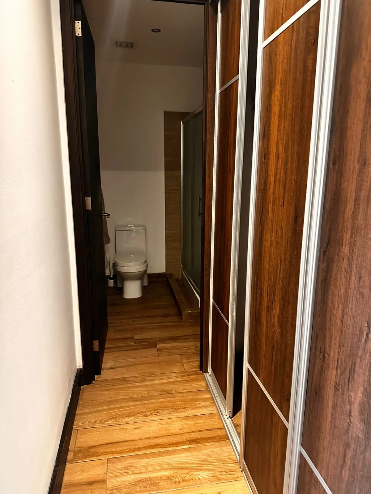 Apartamento tipo estudio en Zona 10 — Apartamento en Alquiler en Zona 10, Guatemala, Ciudad — foto 6 de 7