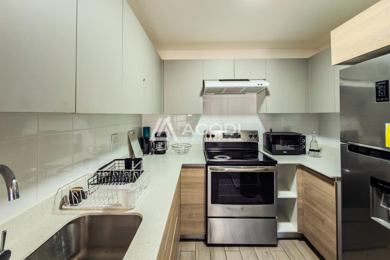 Apartamento en Zona 10 — Apartamento en Alquiler en Zona 10, Guatemala, Ciudad — foto 3 de 9