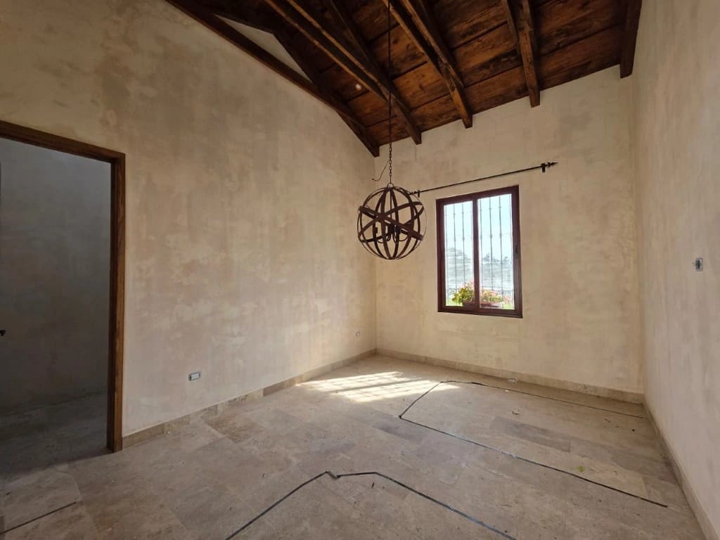 Casa de un nivel amueblada en Antigua Guatemala — Casa en Venta en Antigua, Sacatepéquez — foto 5 de 10