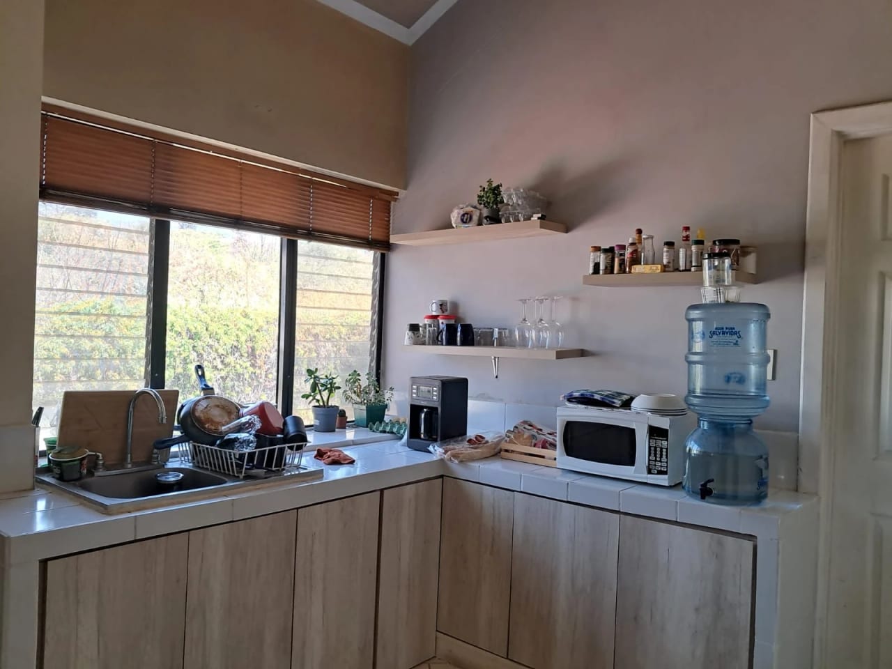 Casa amueblada en San Cristóbal, zona 8 de Mixco — Casa en Venta en Zona 8 Mixco, Guatemala, Ciudad — foto 5 de 10