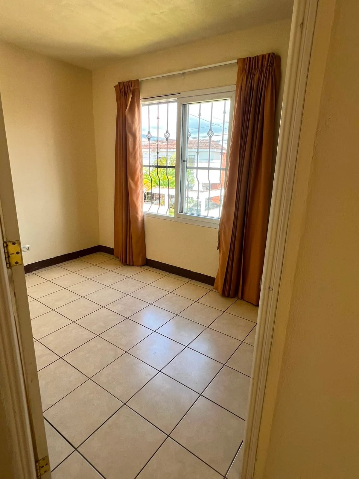 Casa en Zona 2 de Villa Nueva — Casa en Venta en Villa Nueva, Guatemala, Ciudad — foto 7 de 10