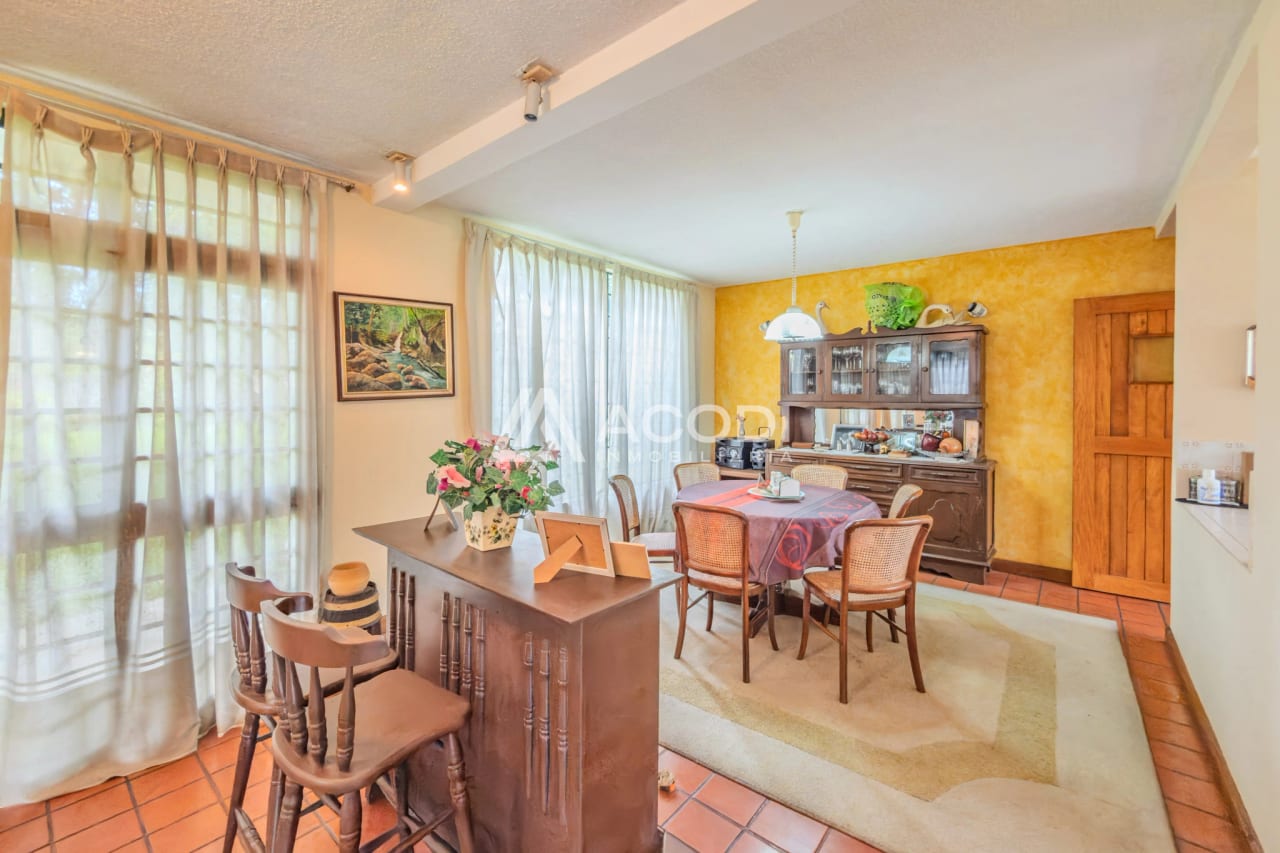 Casa en San Bartolomé Milpas Altas, Sacatepéquez — Casa en Venta en San Bartolomé Milpas Altas, Sacatepéquez — foto 3 de 12