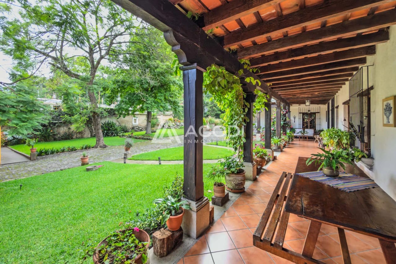 Propiedad en Casco de Antigua Guatemala — Casa en Venta en Antigua, Sacatepéquez — foto 9 de 10