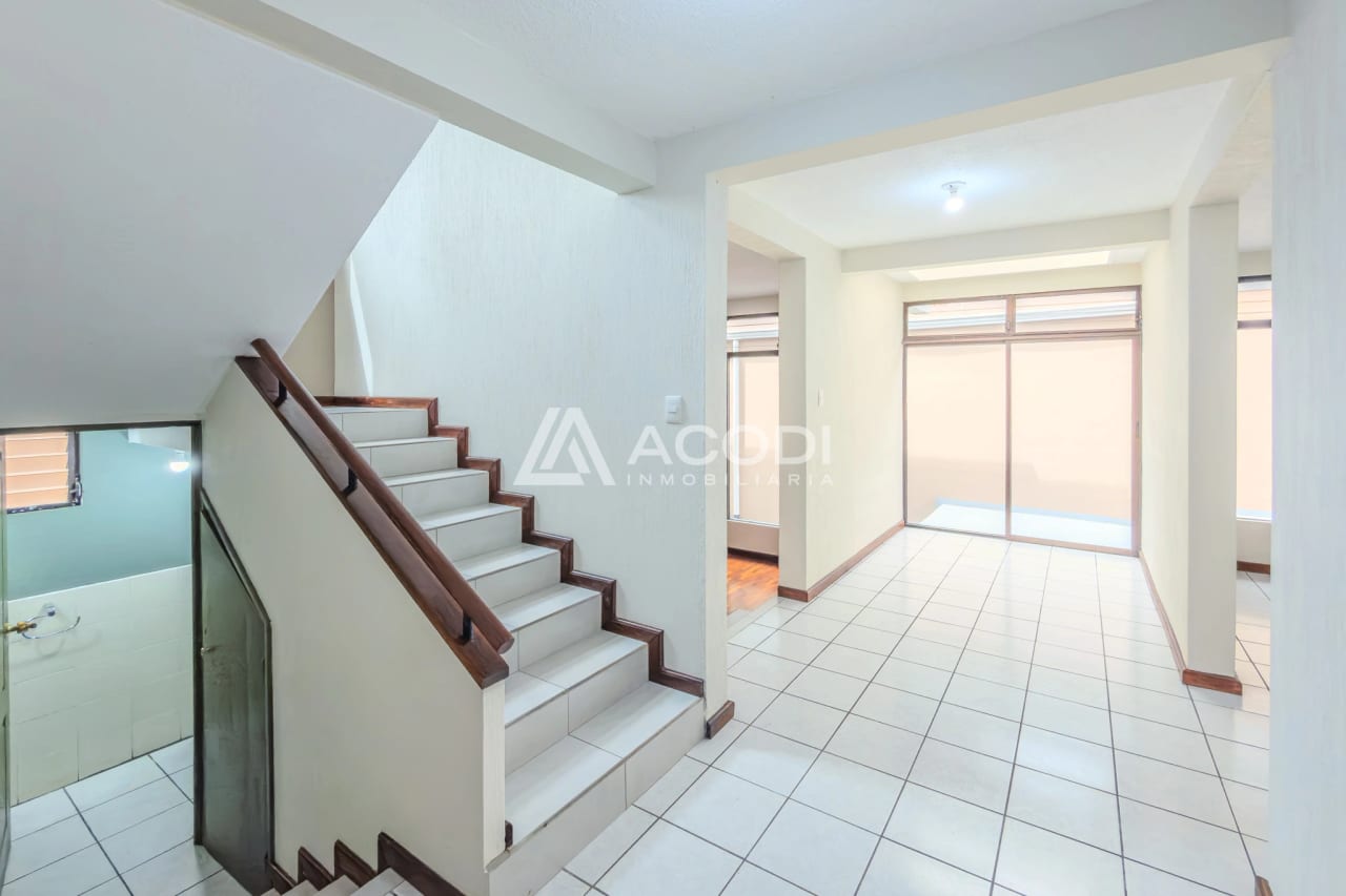 Casa en Zona 13 — Casa en Alquiler en Zona 13, Guatemala, Ciudad — foto 7 de 11