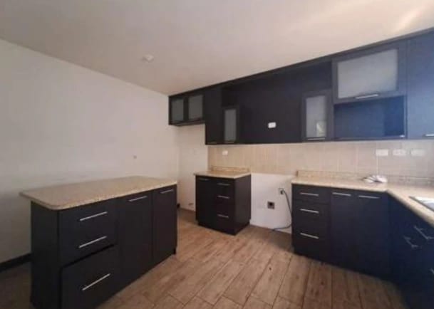 Casa en Km 22 Carretera a El Salvador — Apartamento en Venta en Carretera a El Salvador, Guatemala, Ciudad — foto 2 de 3
