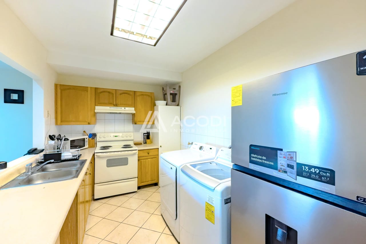 Apartamento amueblado en Zona 10 — Apartamento en Alquiler en Zona 10, Guatemala, Ciudad — foto 4 de 7