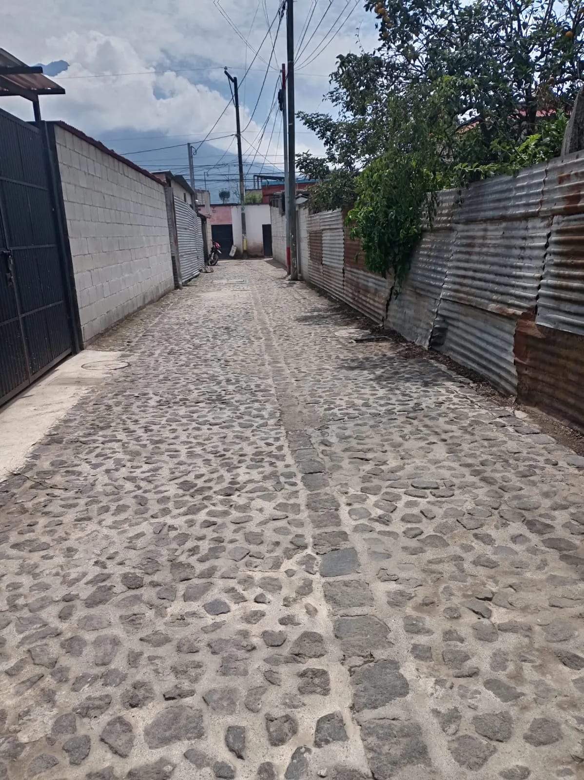 Terreno en San Bartolomé Becerra, Antigua Guatemala — Terreno en Venta en Antigua, Sacatepéquez — foto 1 de 3