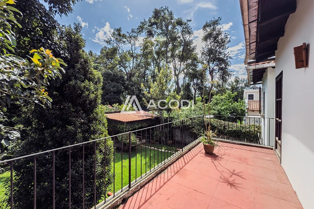 Casa amplia en Antigua Guatemala — Casa en Venta en Antigua, Sacatepéquez — foto 8 de 9