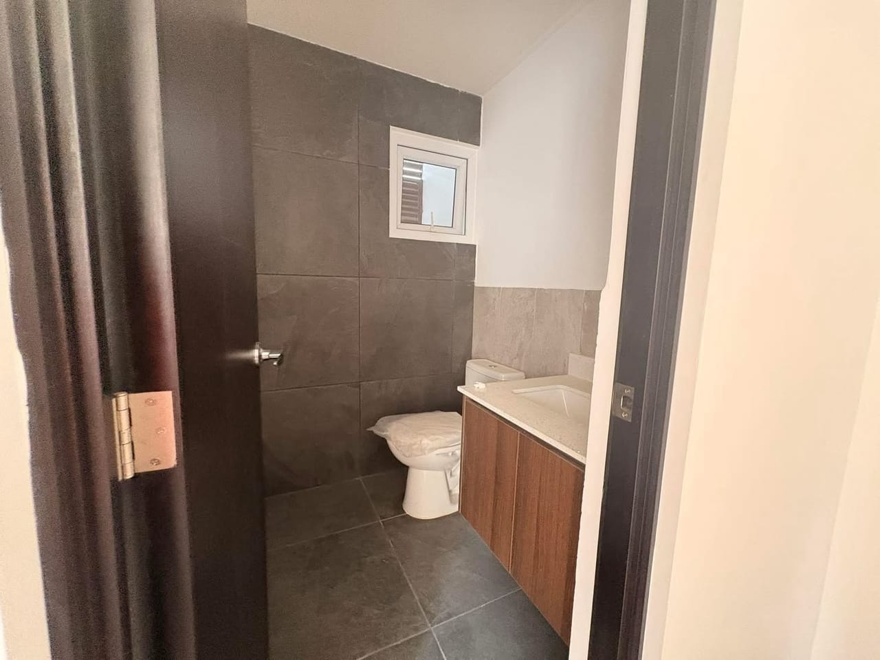 Estrena Casa en Sante Ciudad San Cristobal Aprovecha Nuestra Promoción Contsctanos — Casa en Venta en Zona 8 Mixco, Guatemala, Ciudad — foto 7 de 14