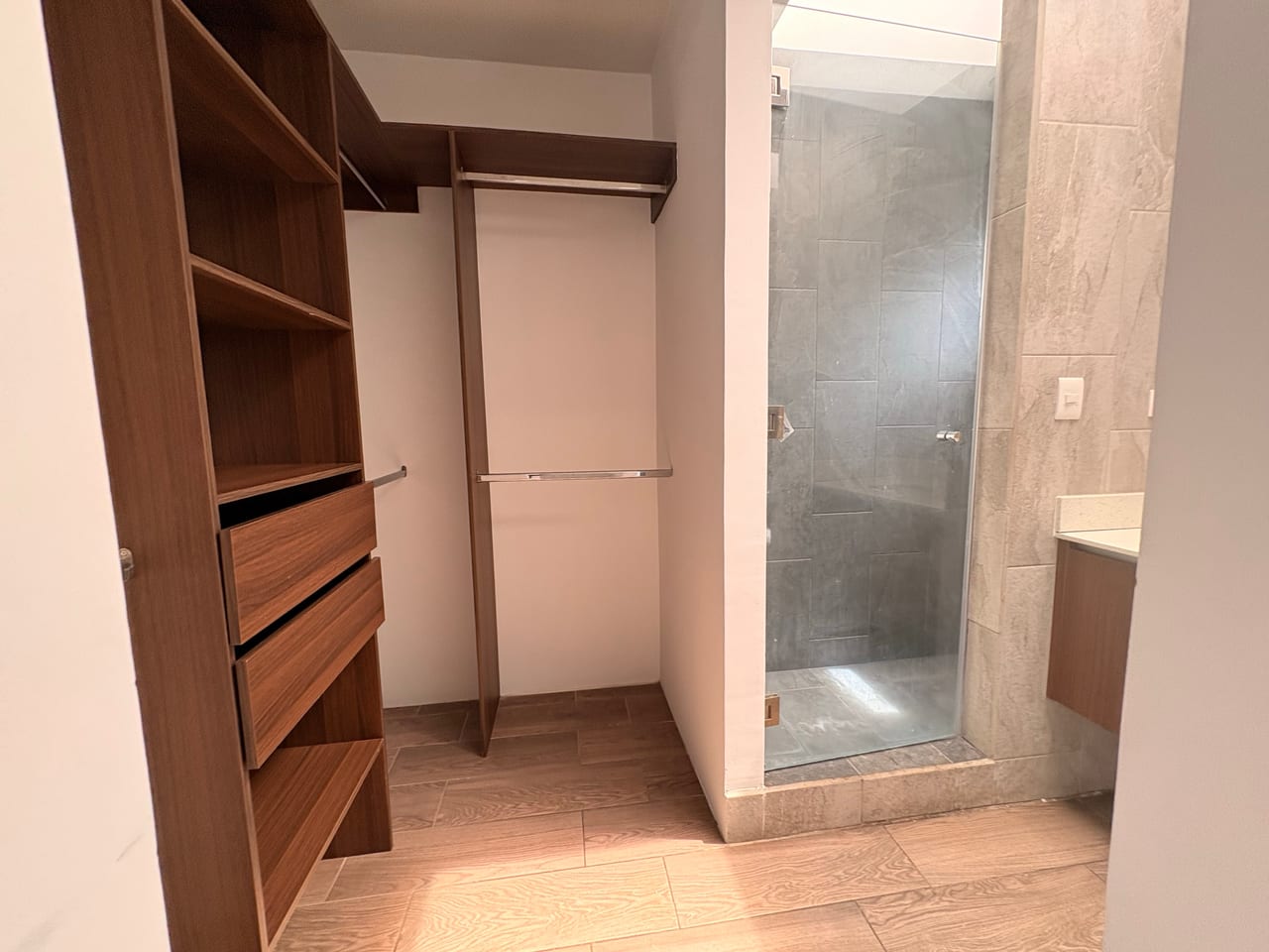 Casa en Venta en Ciudad San Cristobal Condominio Sante — Casa en Venta en Zona 8 Mixco, Guatemala, Ciudad — foto 7 de 15