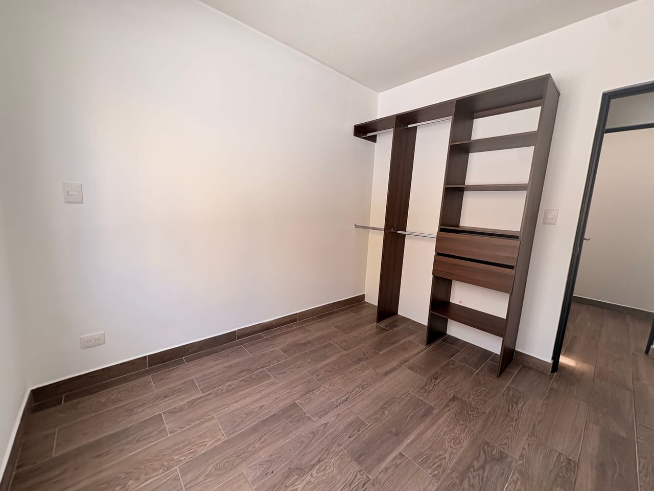 Casa en Venta en Ciudad San Cristobal Condominio Sante — Casa en Venta en Zona 8 Mixco, Guatemala, Ciudad — foto 8 de 15