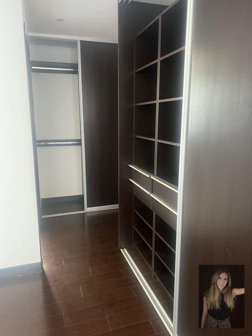 Apartamento en renta Edificio Attica zona 14 — Apartamento en Alquiler en Zona 14, Guatemala, Ciudad — foto 10 de 16
