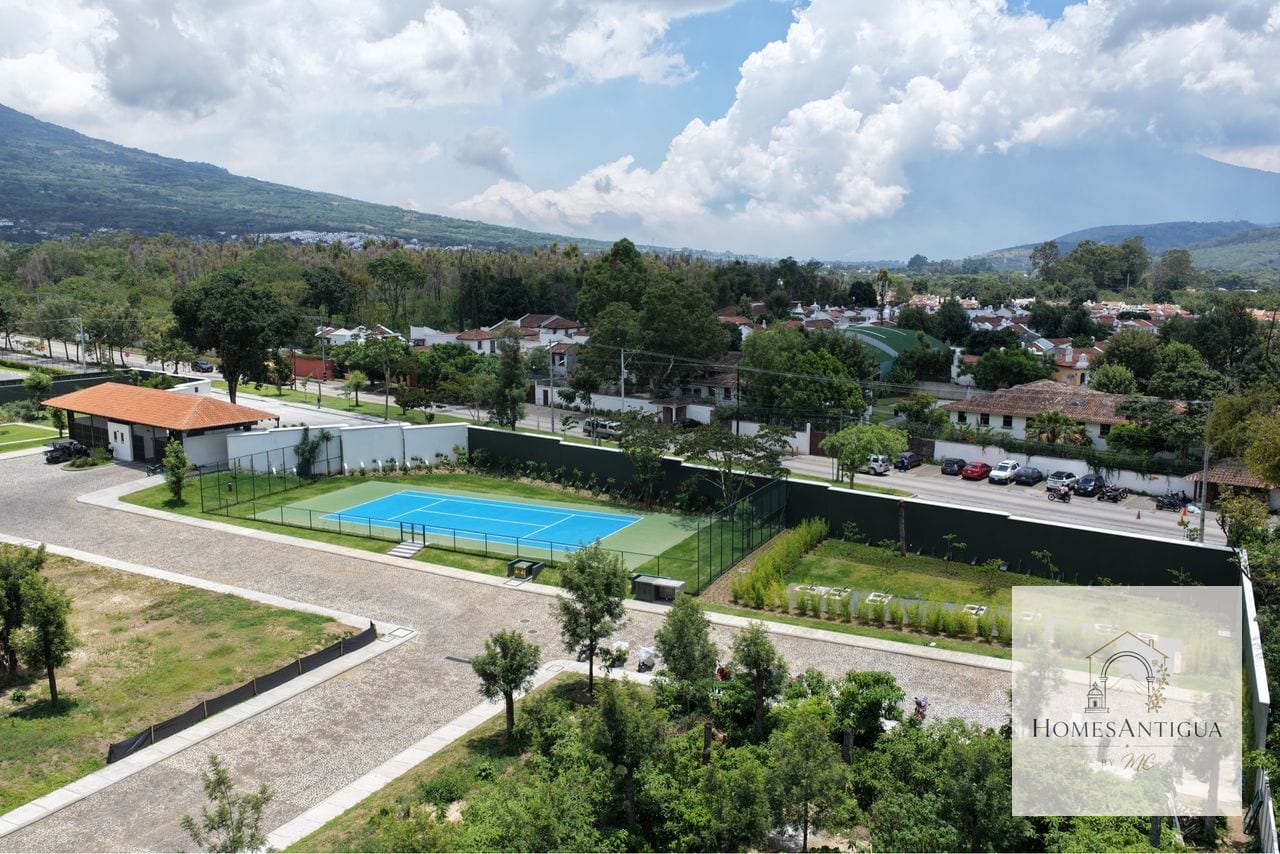 TERRENO RESIDENCIAL EN VENTA Casa Icatu | Antigua Guatemala — Terreno en Venta en Antigua, Sacatepéquez — foto 1 de 8