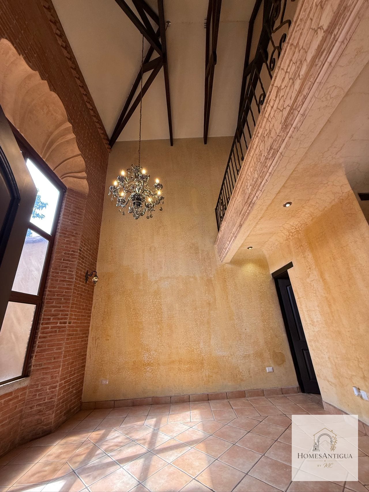 Casa Exclusiva en Venta | Condominio Bella Vista, Jocotenango (copia) — Casa en Venta en Jocotenango, Sacatepéquez — foto 4 de 14