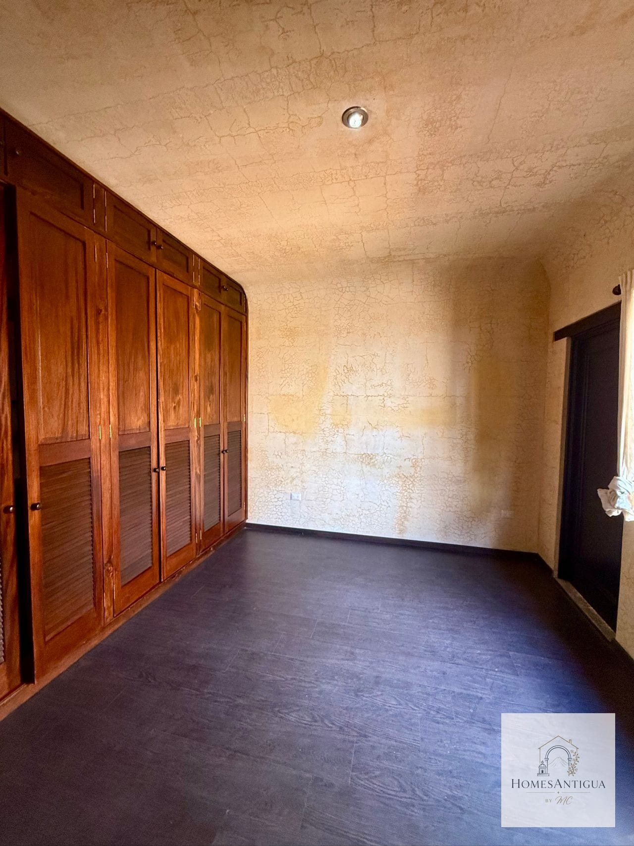 Casa Exclusiva en Venta | Condominio Bella Vista, Jocotenango (copia) — Casa en Venta en Jocotenango, Sacatepéquez — foto 13 de 14