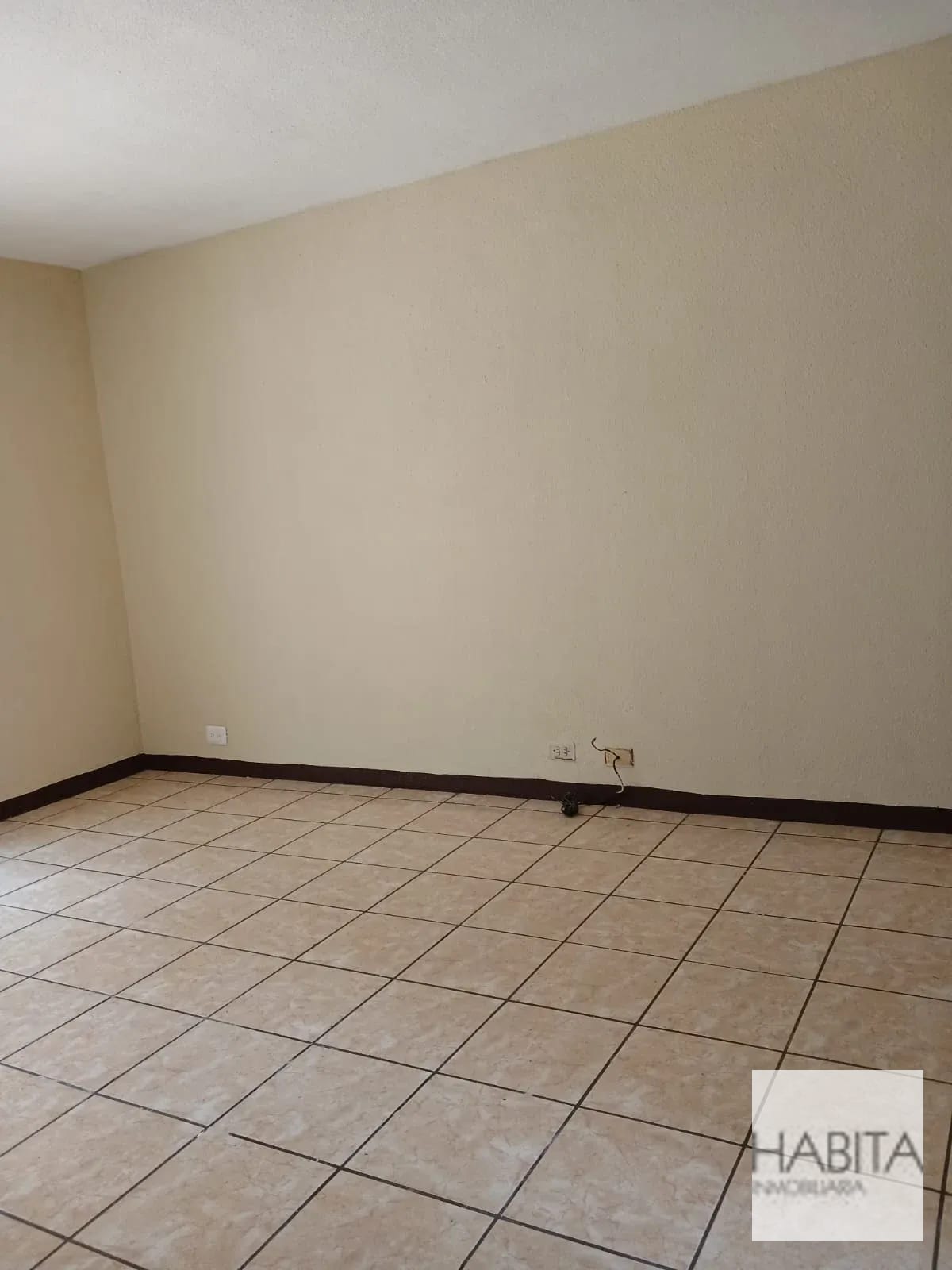 Casa en Alquiler en Colinas de Monte María Sur, Villa Nueva — Casa en Alquiler en Villa Nueva, Guatemala, Ciudad — foto 4 de 10