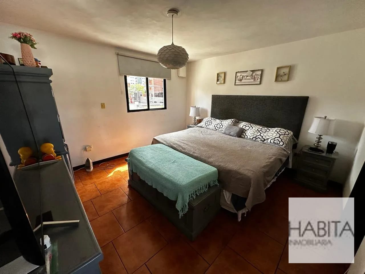 Casa para Vivienda/Oficina en zona 10 — Casa en Alquiler en Zona 10, Guatemala, Ciudad — foto 9 de 12